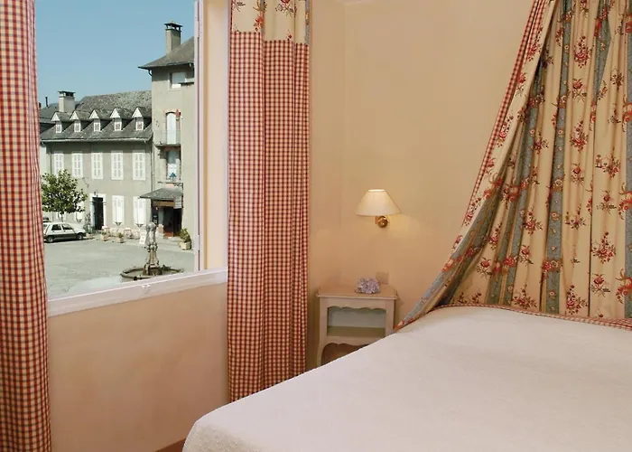 Le Viscos Hotel Saint-Savin (Hautes-Pyrenees)